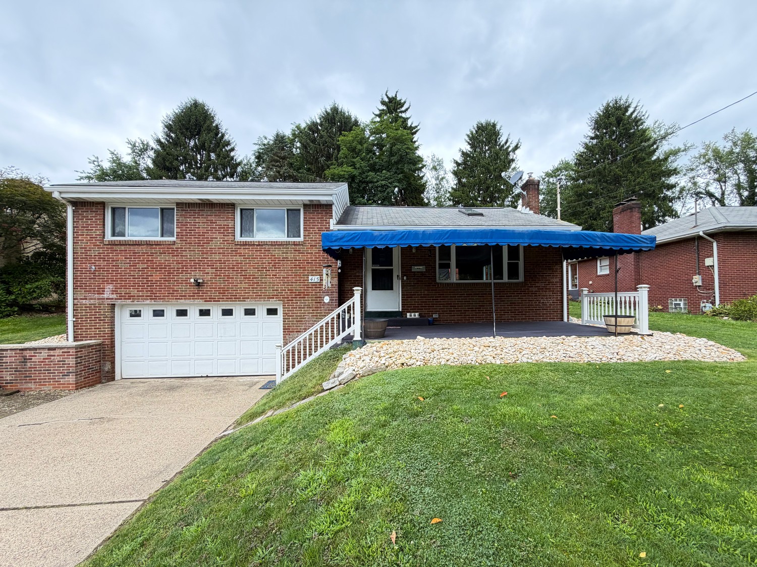 Exterior of 415 Colonial Drive, Monroeville, PA 15146
