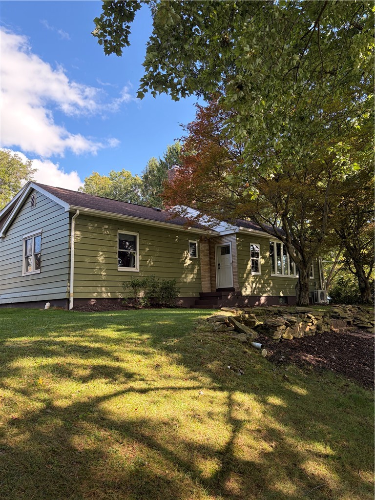Exterior of 101 Fairground Road, Ford City, PA 16226