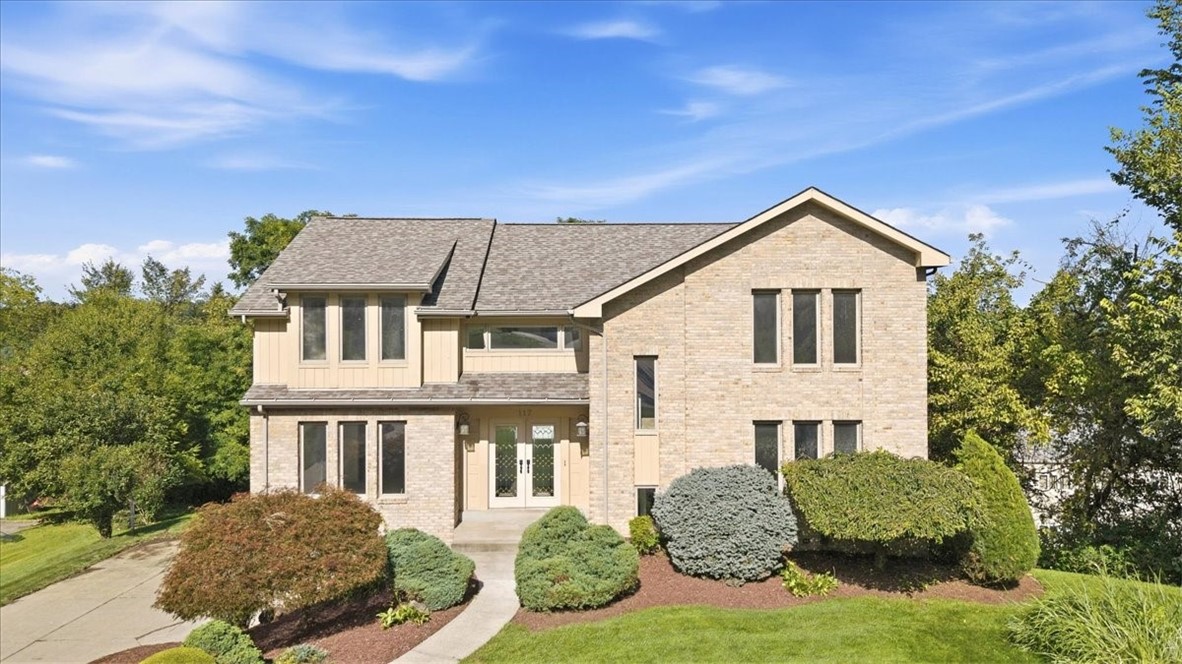 Exterior of 117 Little John Drive, Canonsburg, PA 15317
