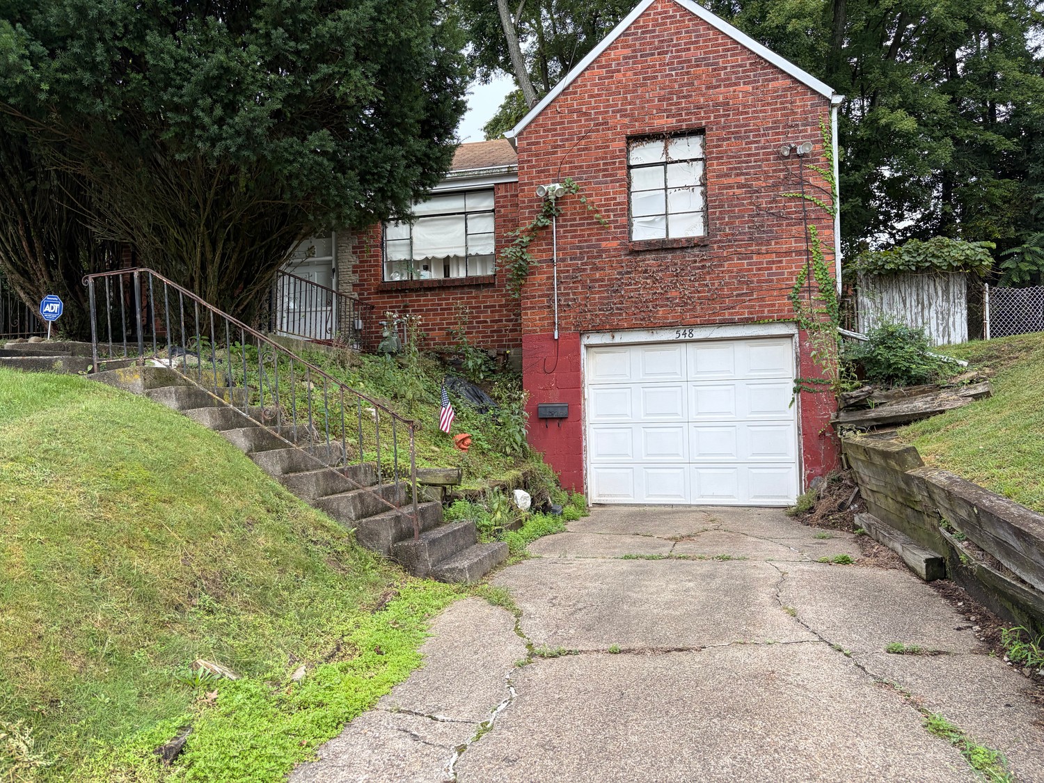 Exterior of 548 Burton DRIVE, Pittsburgh, PA 15235