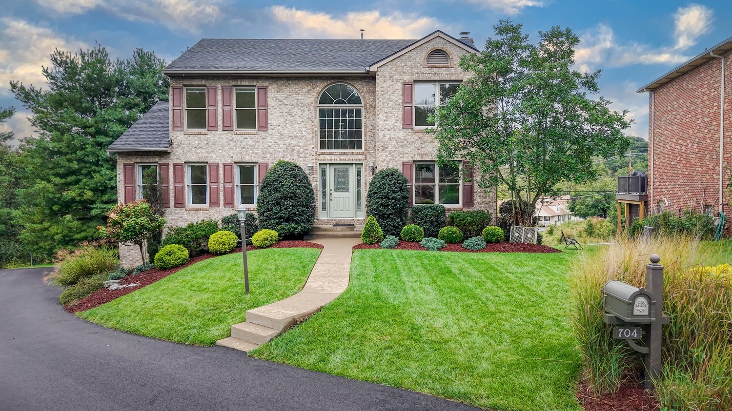 Exterior of 704 Red Barn Court, Pittsburgh, PA 15102