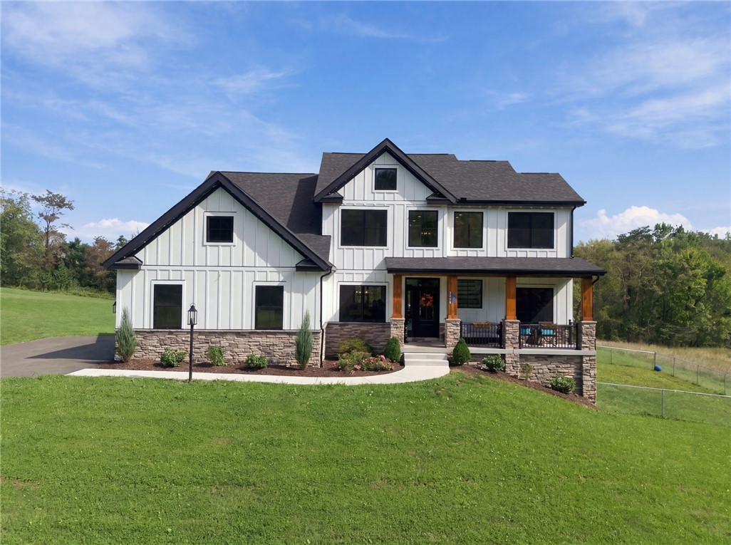 Exterior of 1512 Cavitt Rd, Monroeville, PA 15146