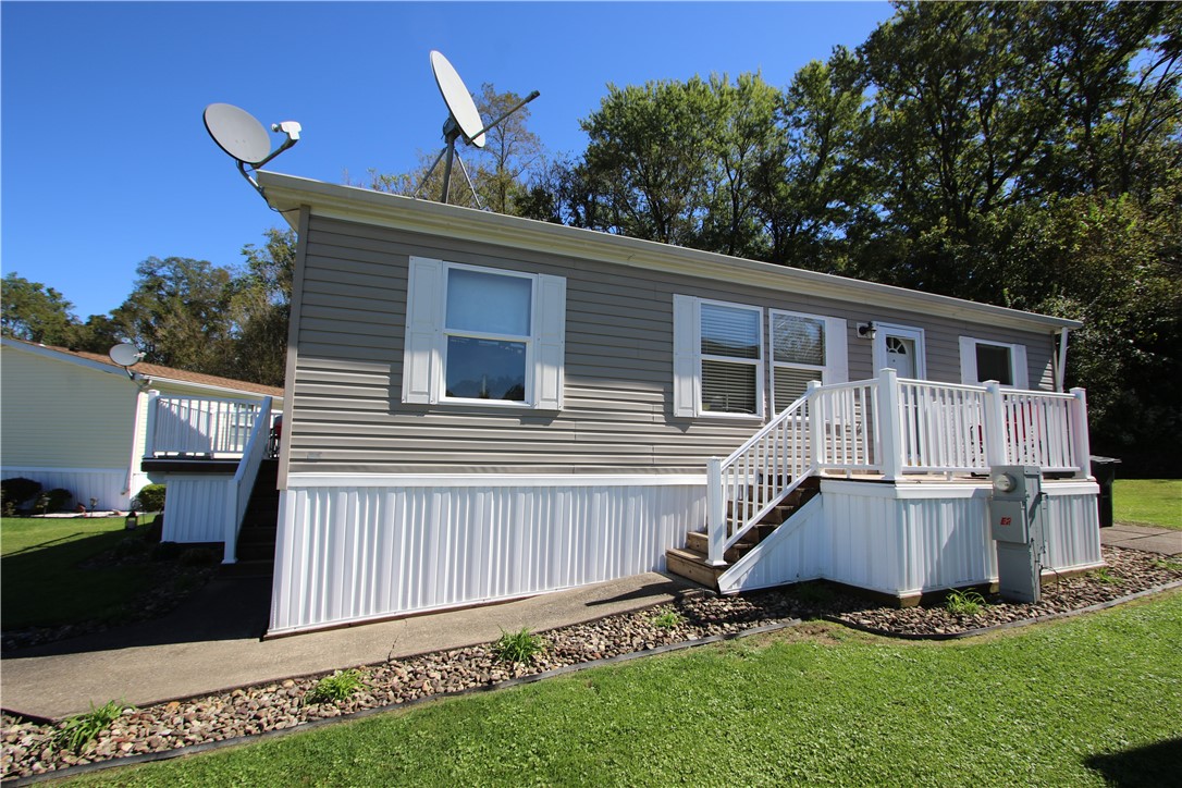 Exterior of 122 Eagle Pointe Dr, New Eagle, PA 15067