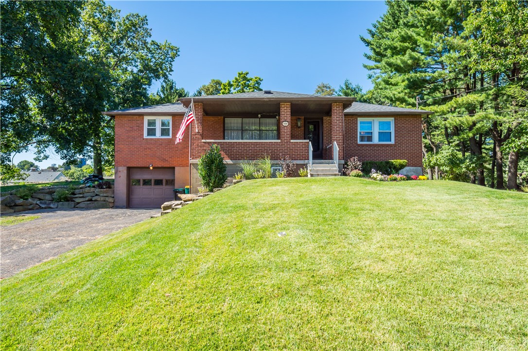 Exterior of 109 Valleyview Drive, Pittsburgh, PA 15215