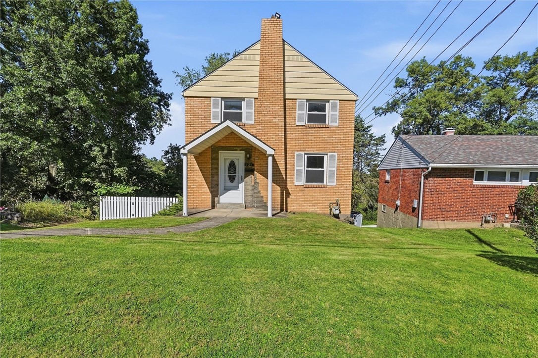 Exterior of 126 Windsor Dr, Pittsburgh, PA 15235