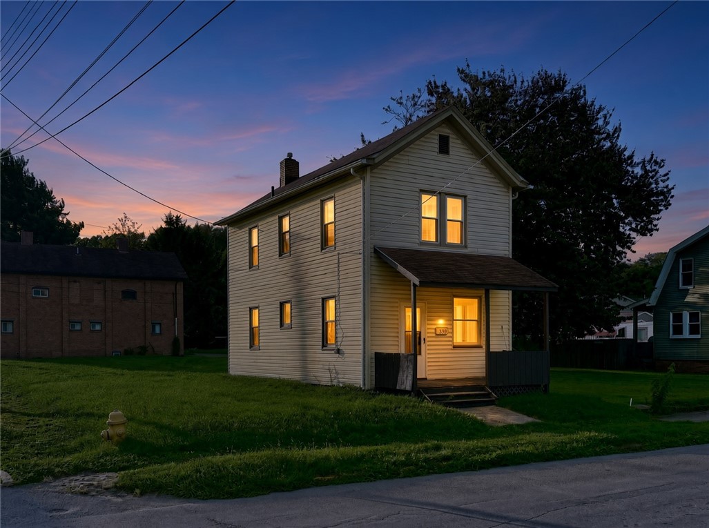 Exterior of 2503 8th Ave, Beaver Falls, PA 15010