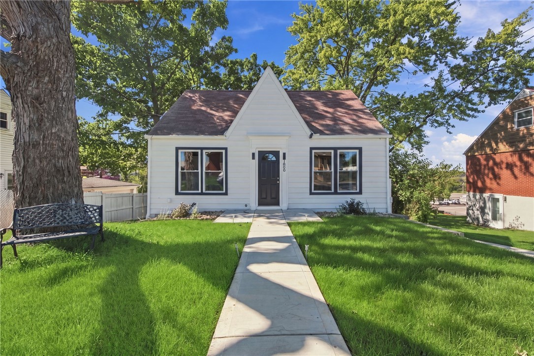 Exterior of 1808 Worton Blvd, West Mifflin, PA 15122
