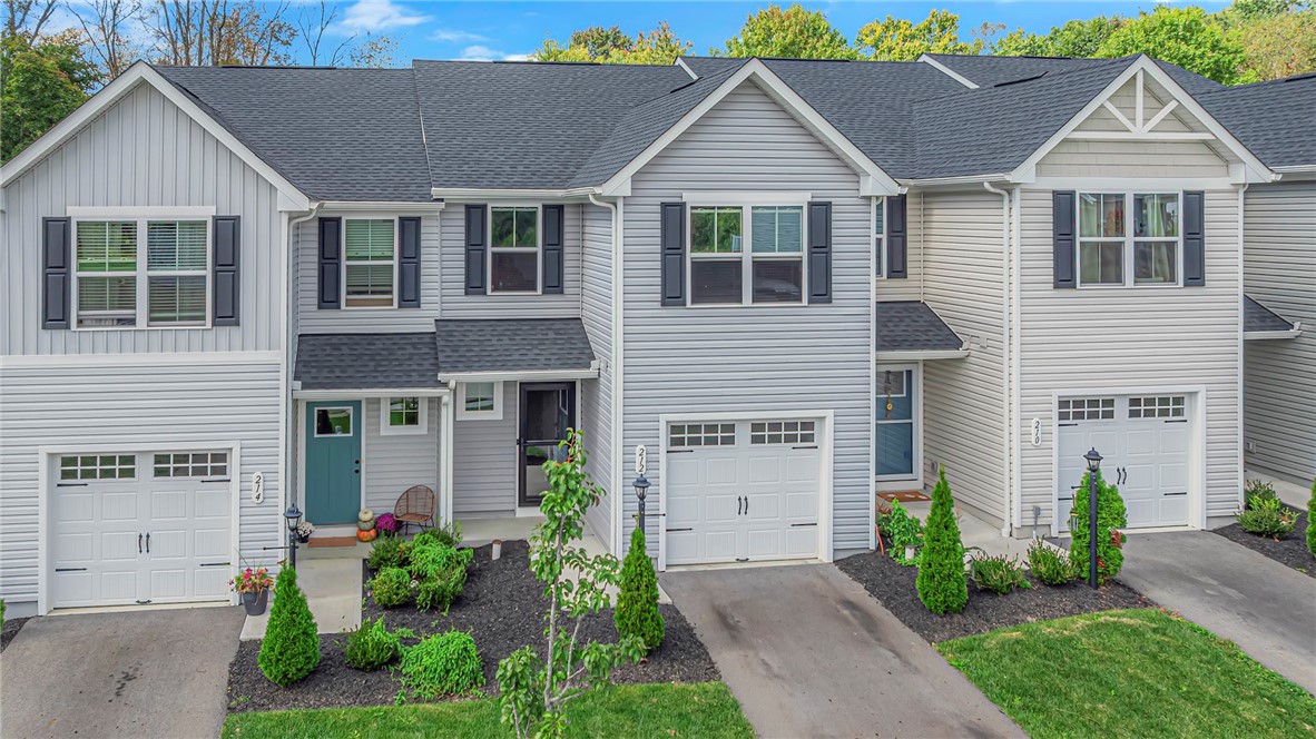 Exterior of 212 Smith Ln, Beaver Falls, PA 15010