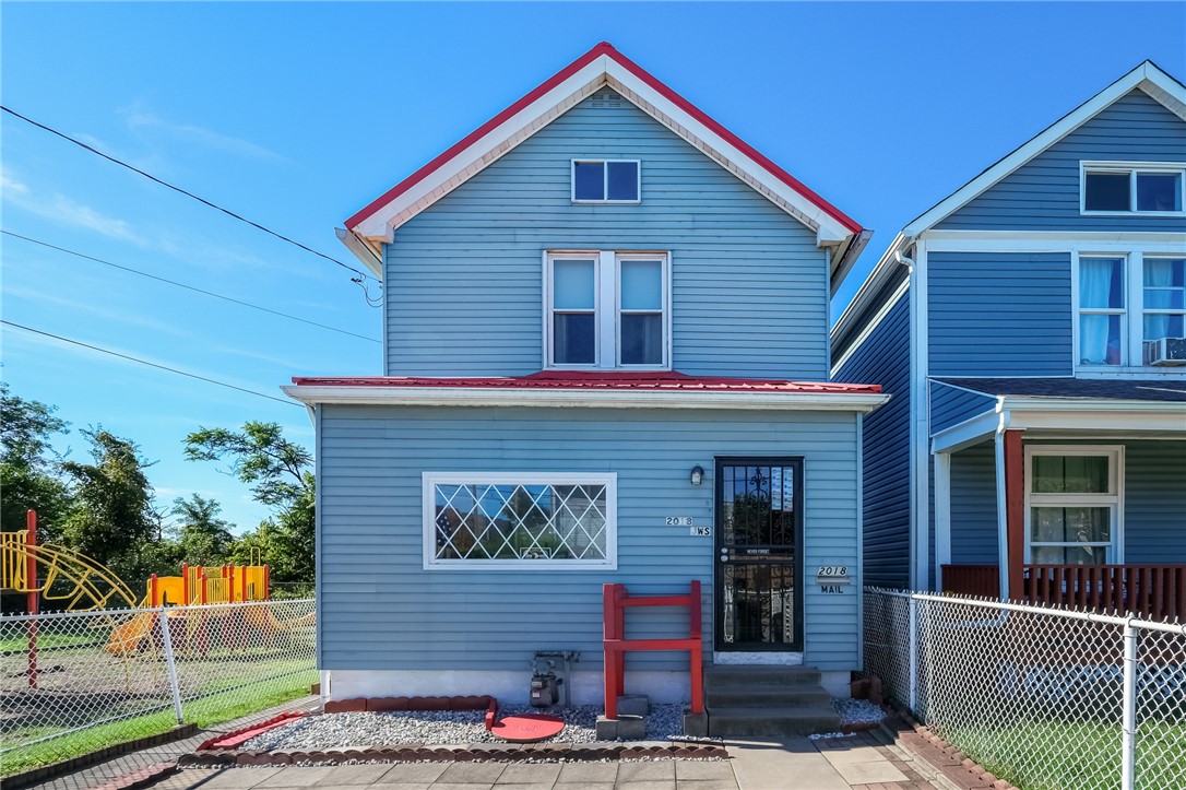 Exterior of 2018 Collingwood St, Pittsburgh, PA 15218