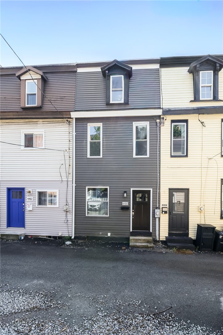Exterior of 4410 Woolslayer Way, Pittsburgh, PA 15224