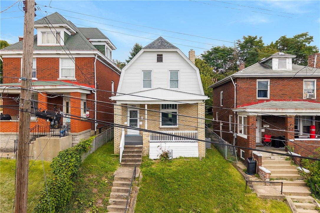 Exterior of 1403 Kenberma Ave, Pittsburgh, PA 15216