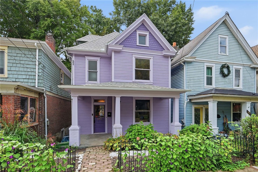 Exterior of 683 Shade Ave, Pittsburgh, PA 15202