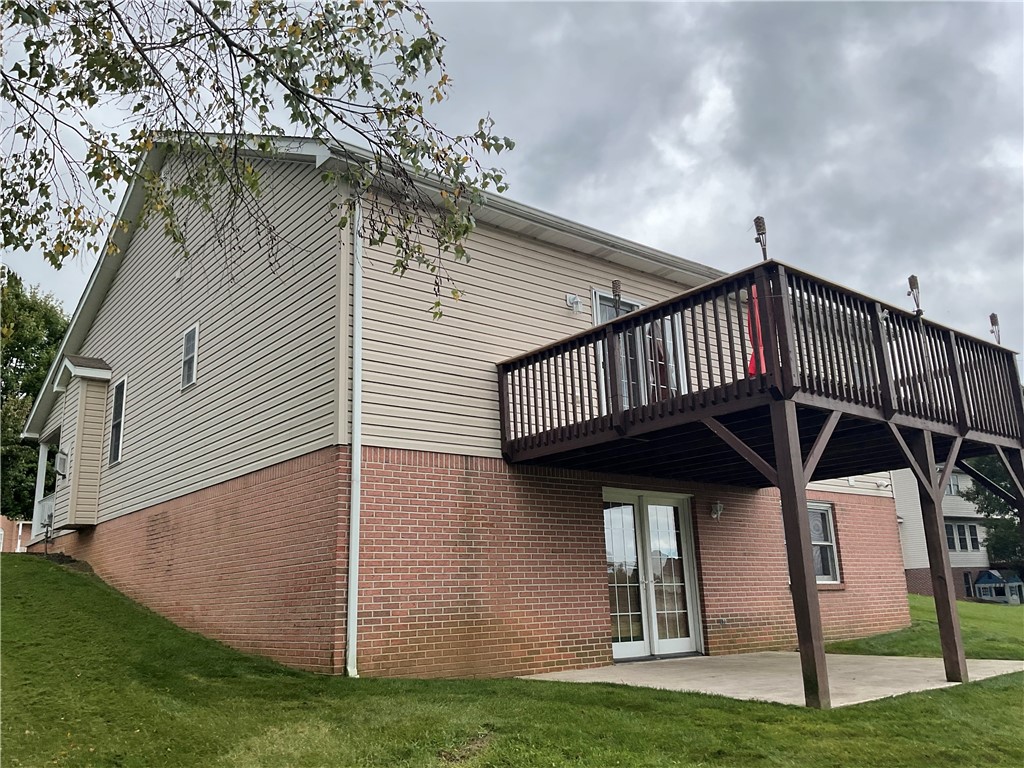 Exterior of 3007 Sierra Ct, Latrobe, PA 15650