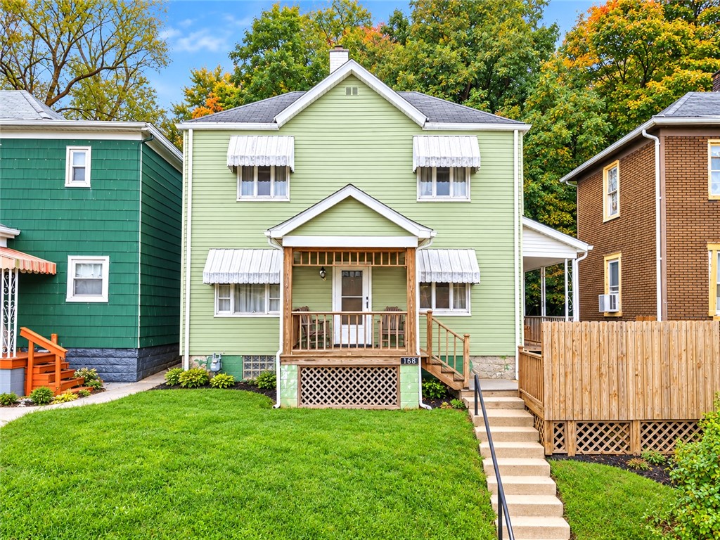 Exterior of 1385 6th Ave., Freedom, PA 15042