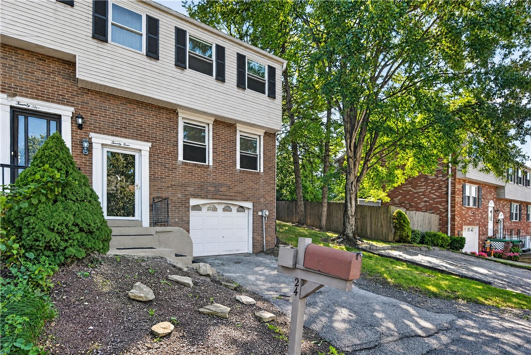 Exterior of 24 W Cortland Dr, Mckees Rocks, PA 15136