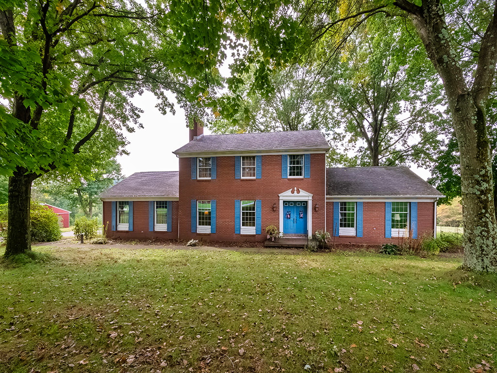 Exterior of 242 Camp Run ROAD, Harmony, PA 16037
