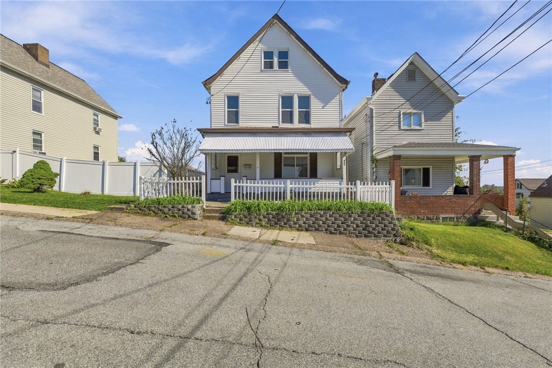 Exterior of 439 MADISON, East McKeesport, PA 15035