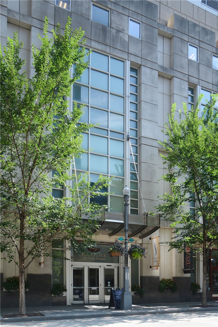 Exterior of 301 5th Ave 719, Pittsburgh, PA 15222