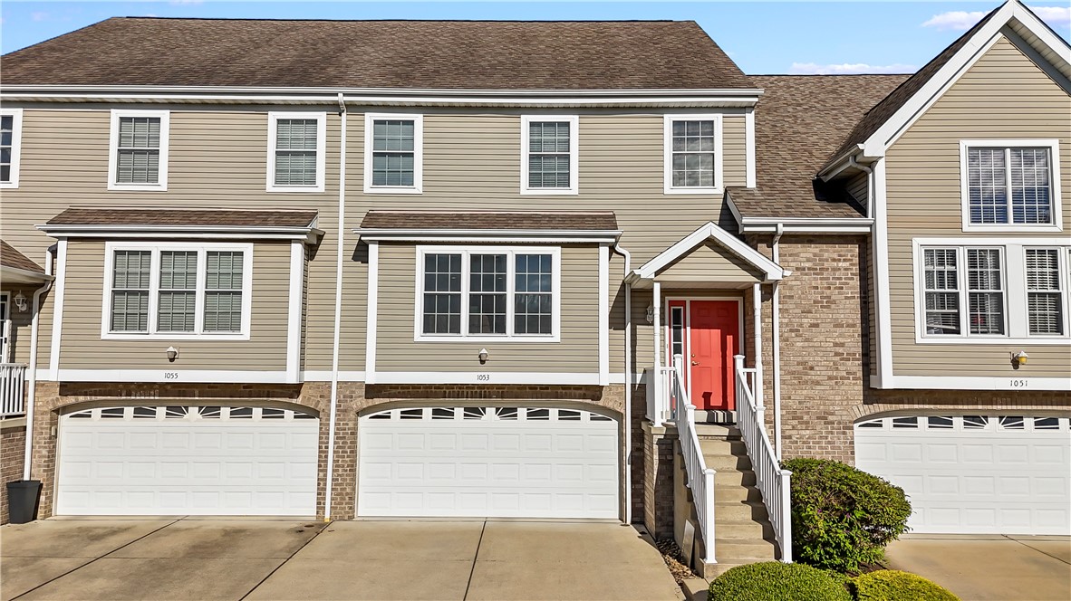 Exterior of 1053 Waterford Ct E, Canonsburg, PA 15317