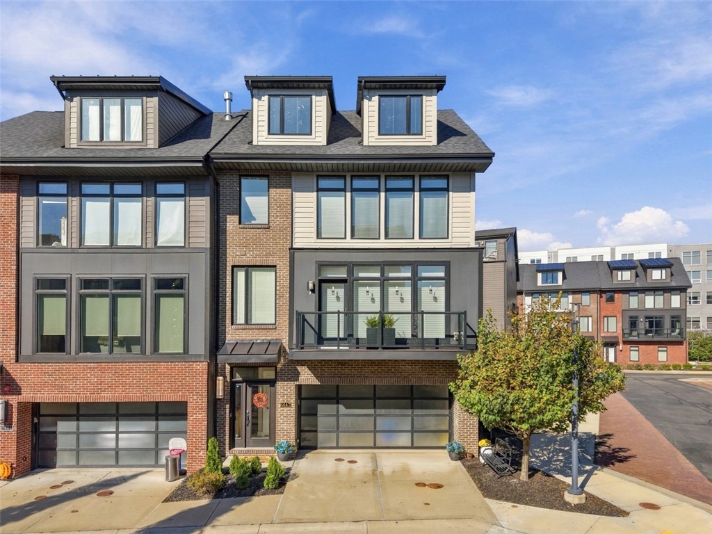 Exterior of 6447 Danielle St, Pittsburgh, PA 15206