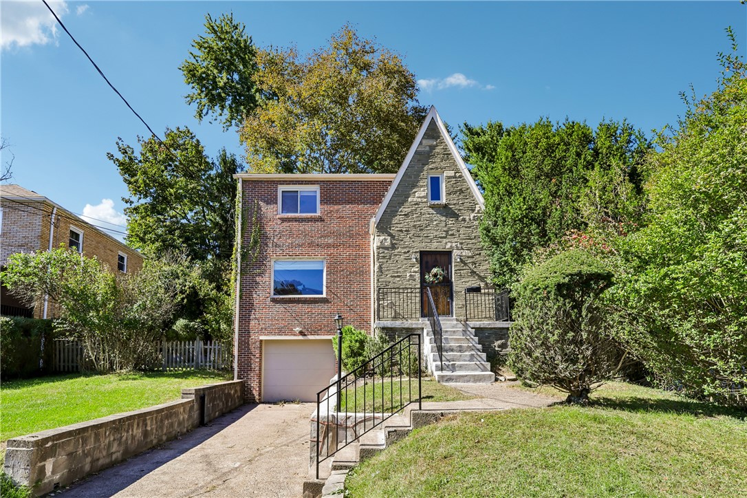 Exterior of 1529 Hawthorne St, Pittsburgh, PA 15201