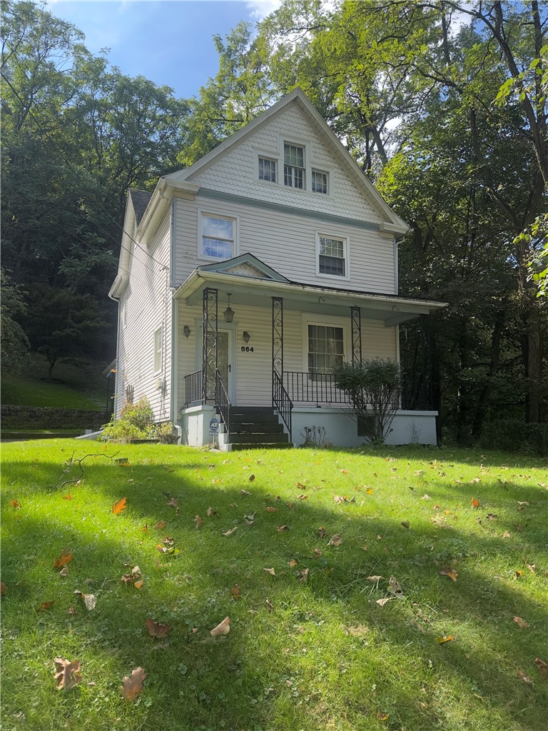 Exterior of 864 Forest Ave, Homestead, PA 15120