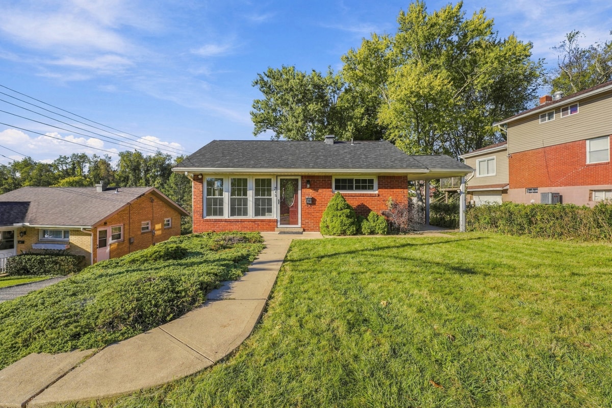 Exterior of 215 Dunbar DRIVE, Pittsburgh, PA 15235
