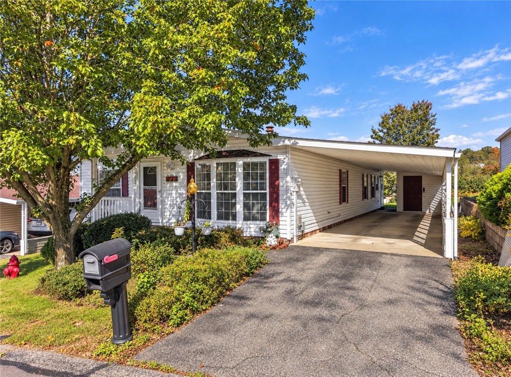Exterior of 39377 Montour Ct, Pittsburgh, PA 15239