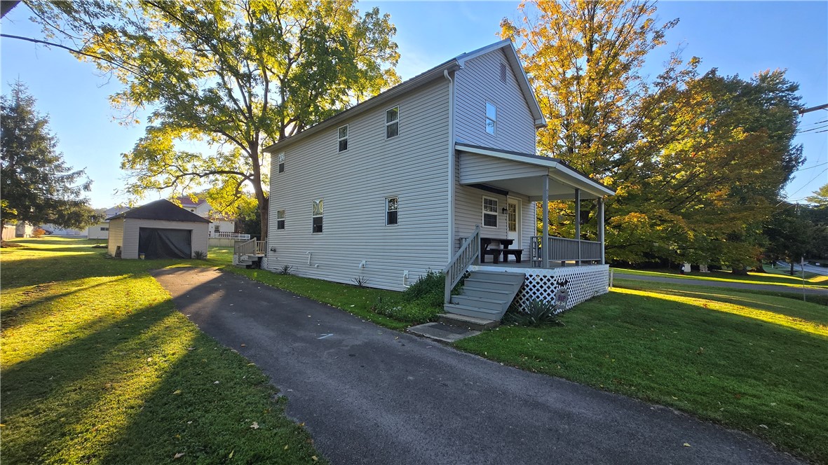 Exterior of 26 Mehard Ave, Greenville, PA 16125
