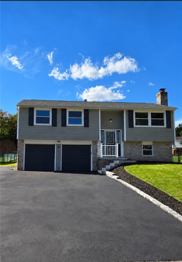 Exterior of 1700 Friar Tuck, North Huntingdon, PA 15642