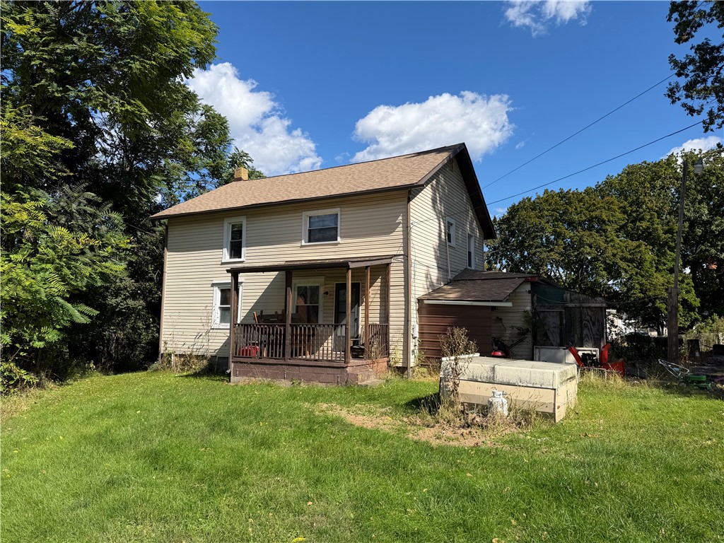 Exterior of 11 Kepple Rd, Leechburg, PA 15656