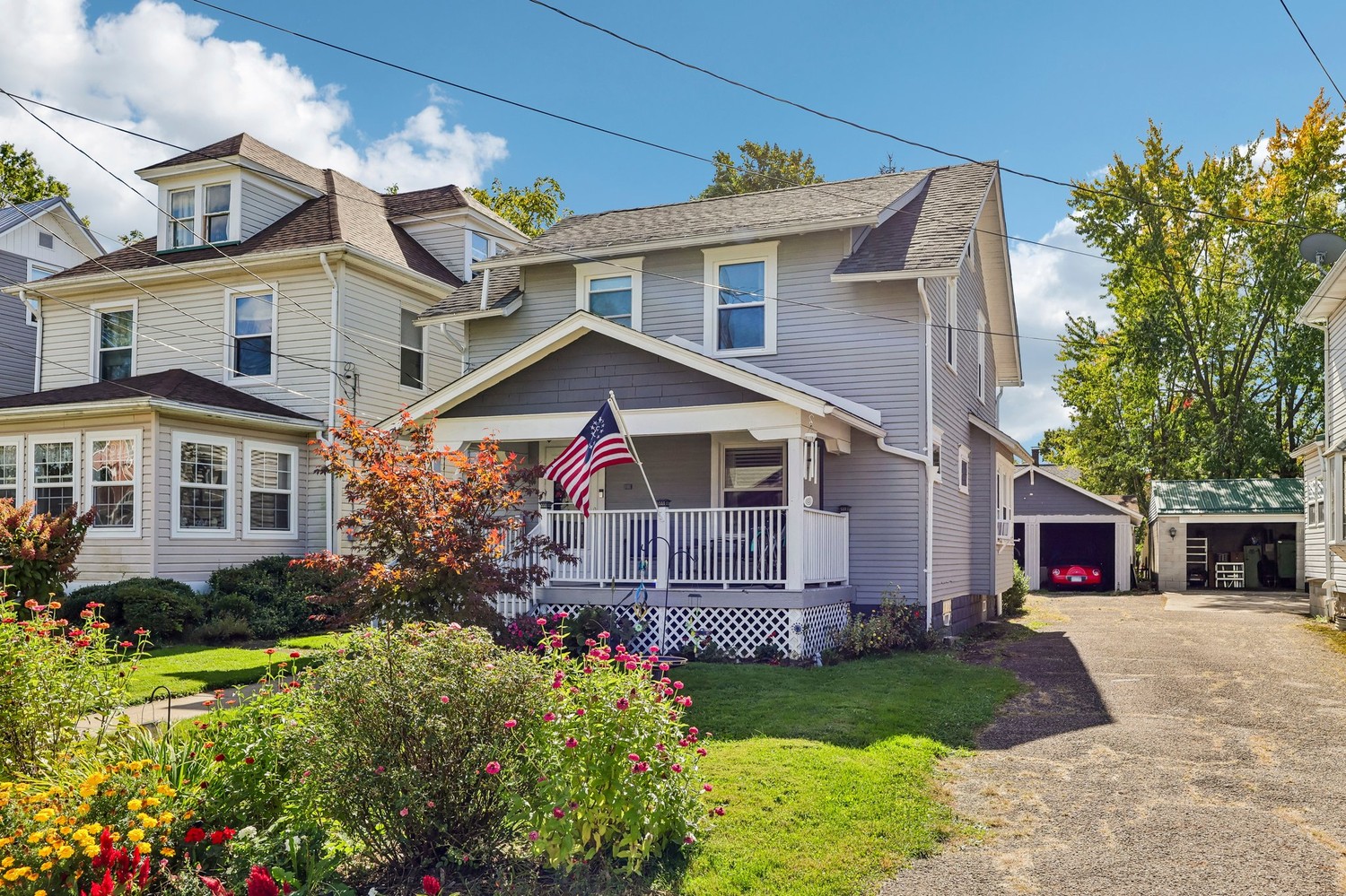 Exterior of 220 E Edgewood AVENUE, New Castle, PA 16105