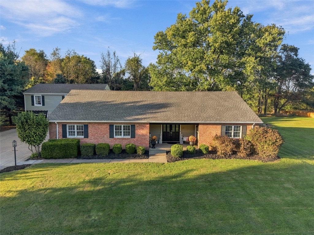Exterior of 1378 Macarthur Drive Ext, Russellton, PA 15076