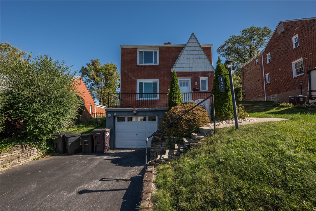 Exterior of 134 Sunny Dr, Pittsburgh, PA 15236
