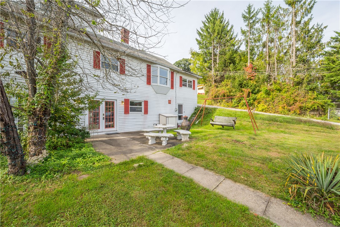 Exterior of 109 Saulters Ave, Bentleyville, PA 15314
