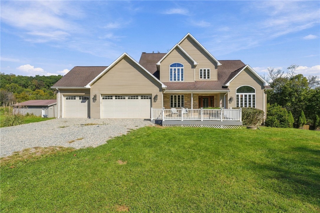 Exterior of 611 Ten Mile Rd, Amity, PA 15311