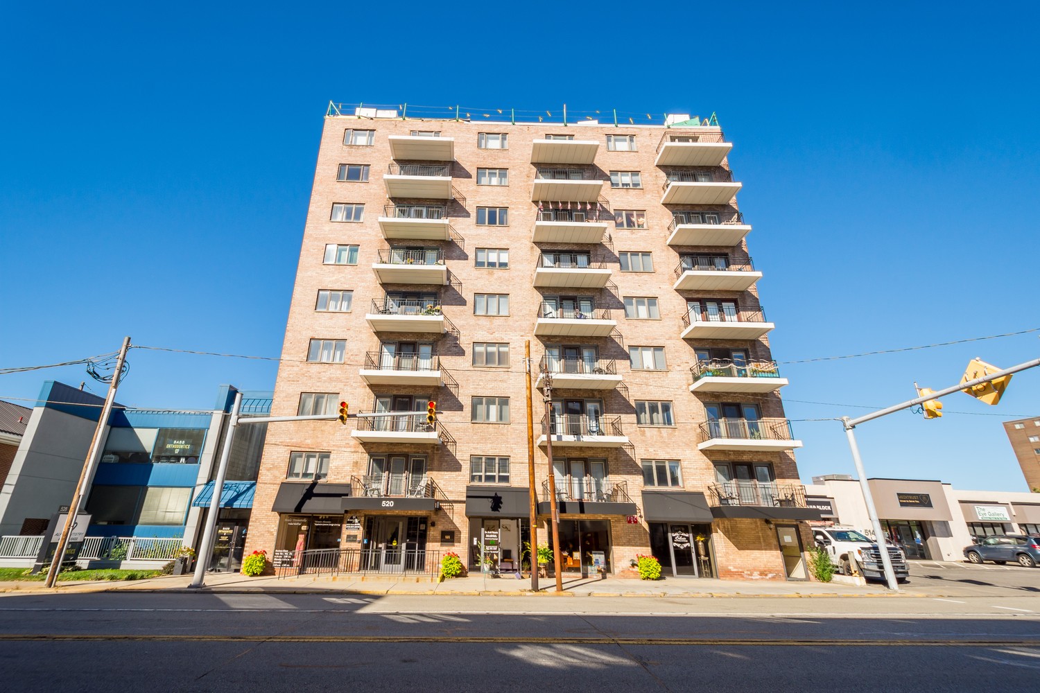 Exterior of 520 Washington ROAD 706, Pittsburgh, PA 15228