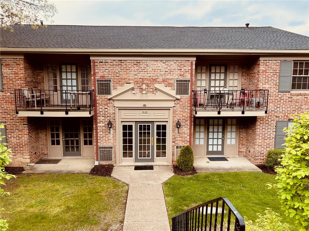 Exterior of 930 Margarite Dr K, Pittsburgh, PA 15216