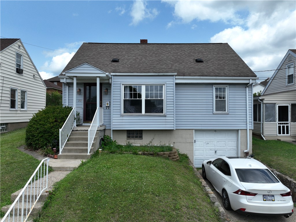 Exterior of 29 Crest St, Uniontown, PA 15401