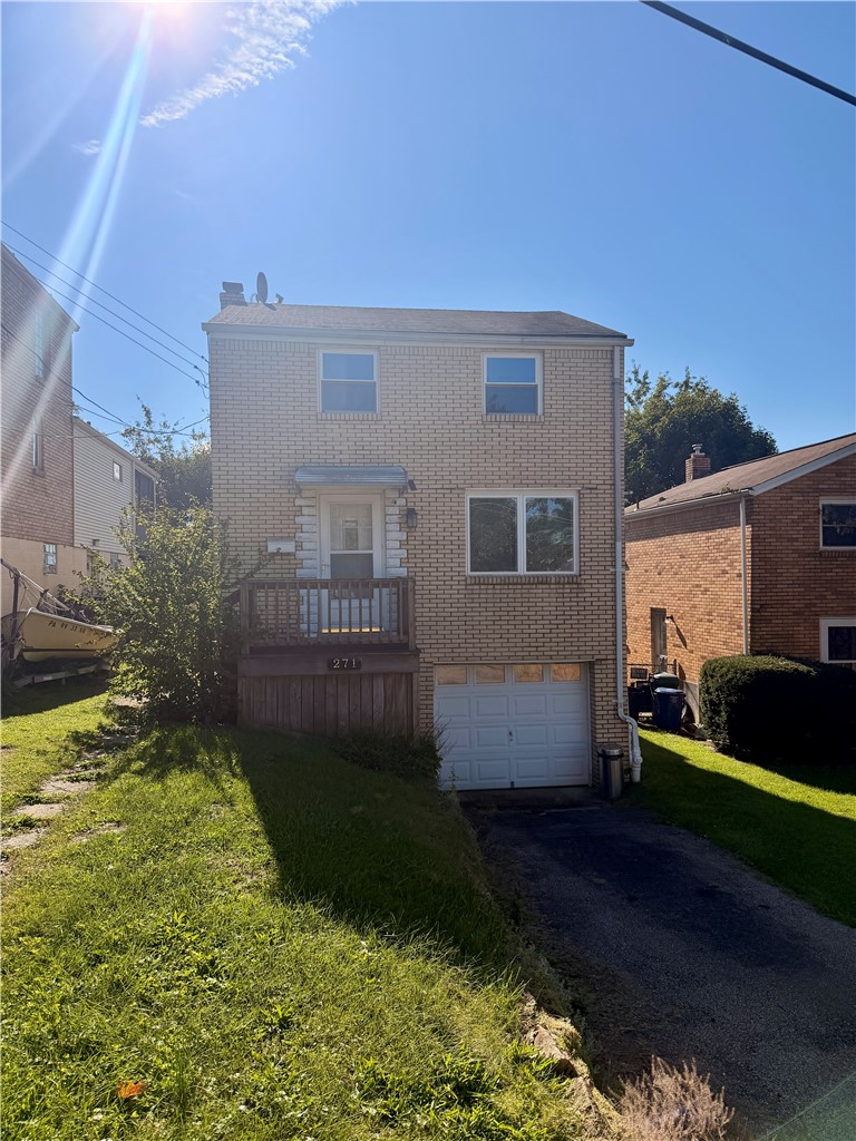 Exterior of 271 Kohen St, Pittsburgh, PA 15234