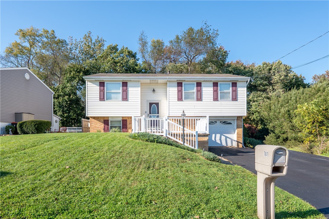 Exterior of 181 Eleanor Dr, Latrobe, PA 15650
