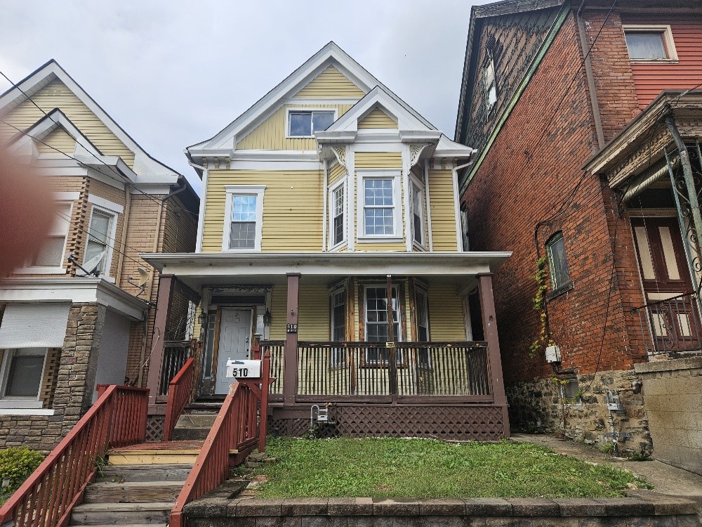 Exterior of 510 3rd Street, Pitcairn, PA 15140