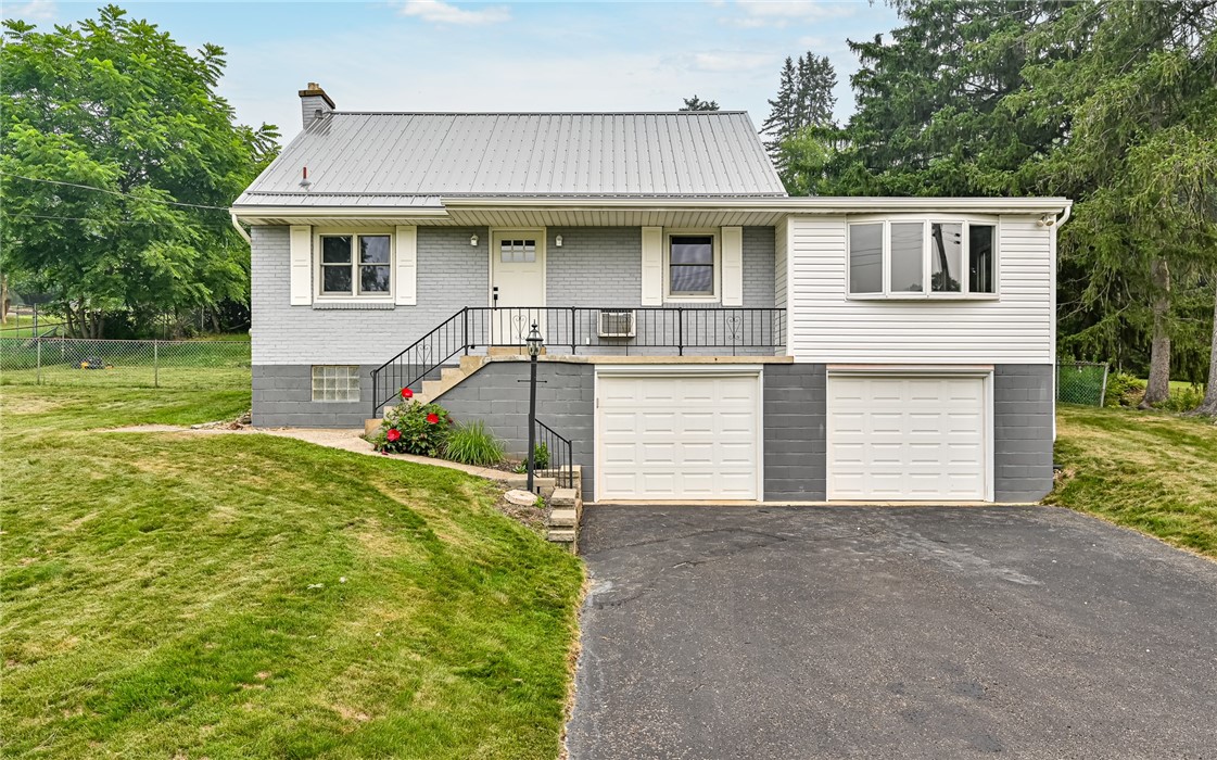 Exterior of 1207 Zeno Lane, Allison Park, PA 15101