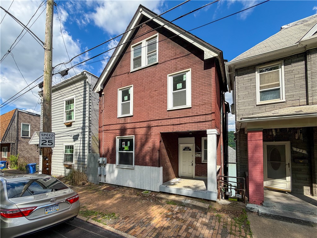 Exterior of 535 W 8th Avenue, Homestead, PA 15120