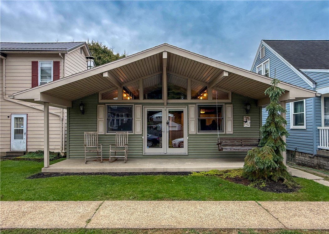 Exterior of 635 Hawthorne Ave, Kittanning, PA 16201