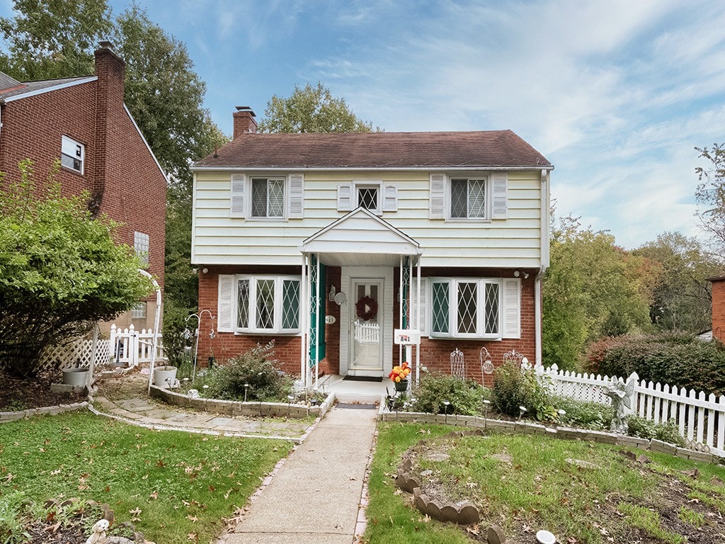 Exterior of 841 Hawthorne DRIVE, Pittsburgh, PA 15235