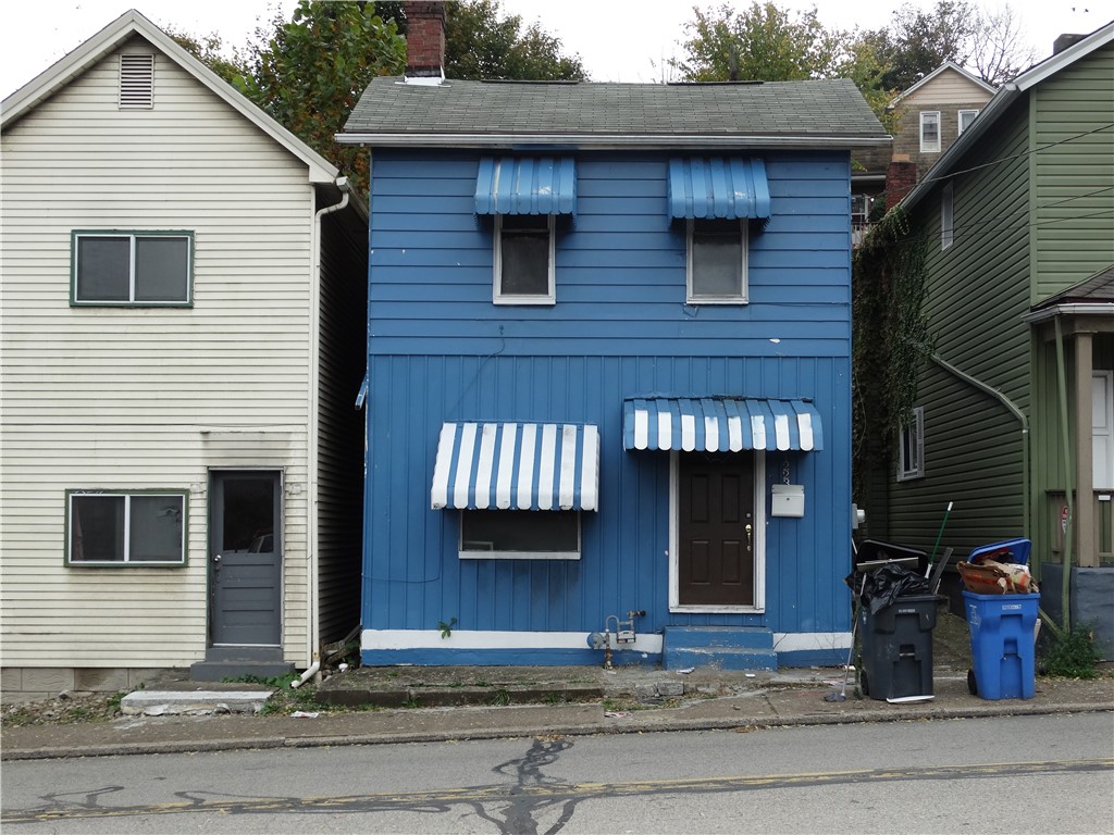 Exterior of 1223 Washington Ave, Carnegie, PA 15106