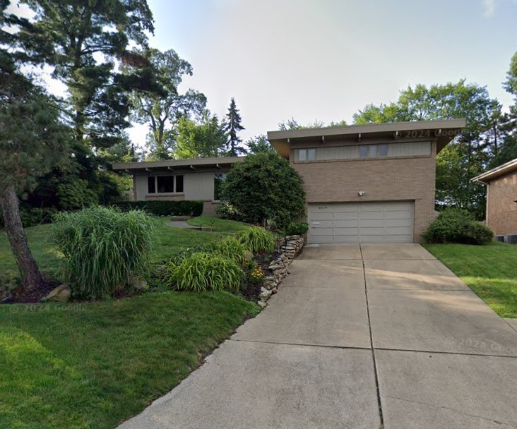 Exterior of 2417 Marbury Rd, Pittsburgh, PA 15221