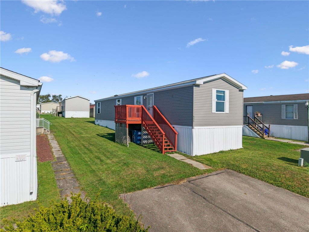 Exterior of 424 Jean Drive, Mt Pleasant, PA 15666