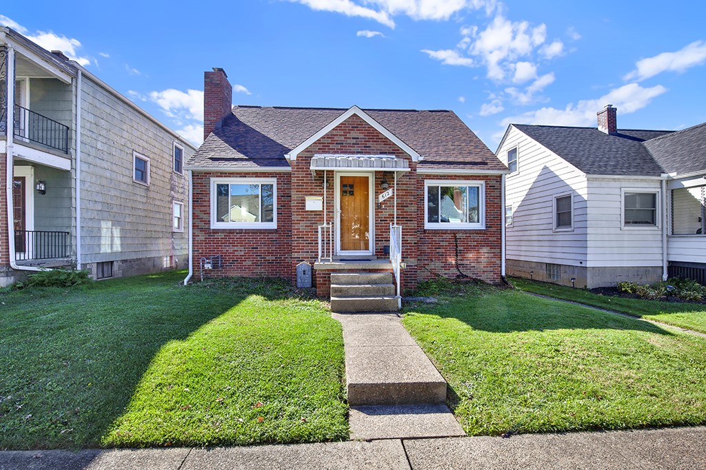 Exterior of 612 Welty St, Greensburg, PA 15601